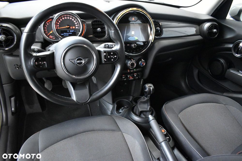 MINI Cooper - 5