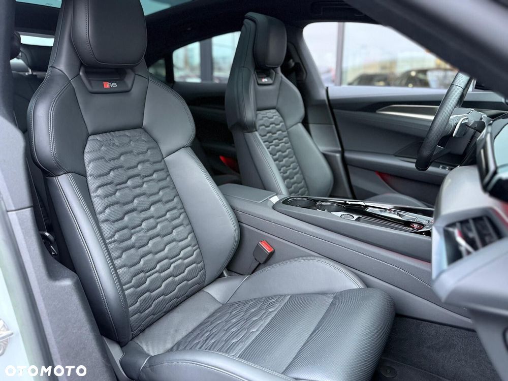 Audi RS e-tron GT - 27