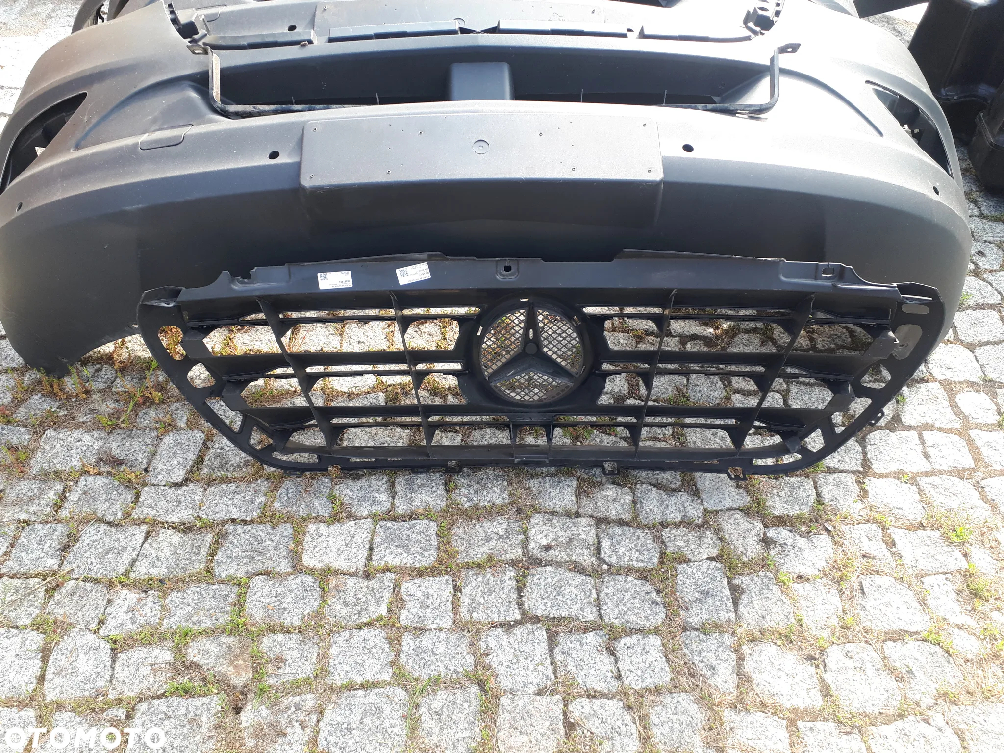 MERCEDES SPRINTER 907 910 ATRAPA GRILL  CHROM - 2