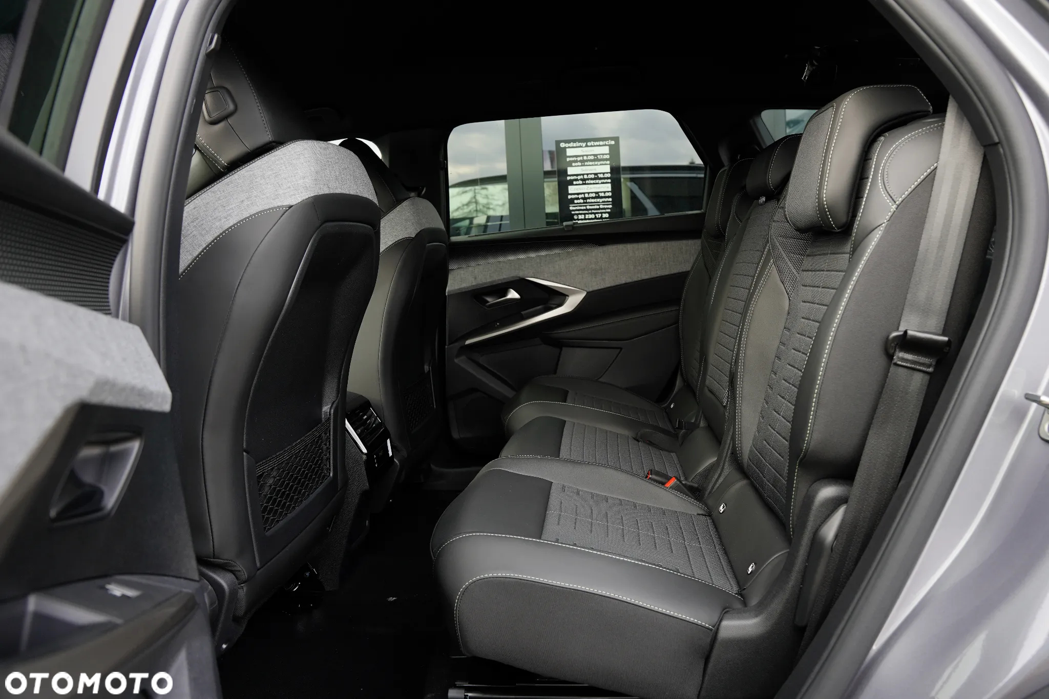 Peugeot 5008 - 12