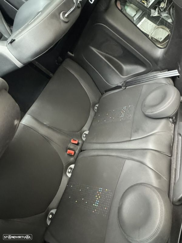 Fiat 500C 1.0 GSE Hybrid Hey Google - 48