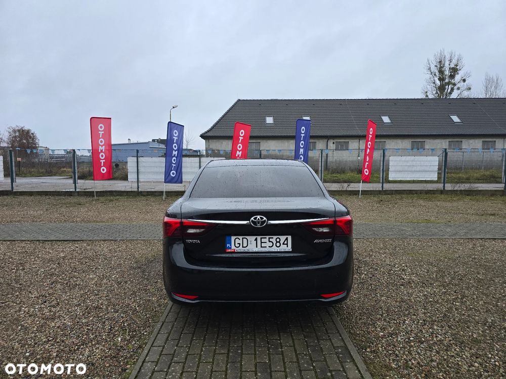 Toyota Avensis 2.0 Prestige NAVI MS - 7