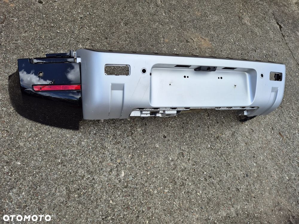 Land Rover Defender II 90 L663 20- zderzak tylny odblask - 1