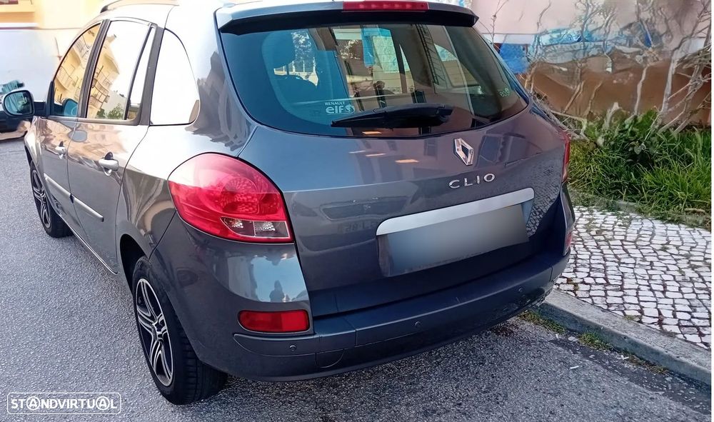 Renault Clio Sport Tourer - 6