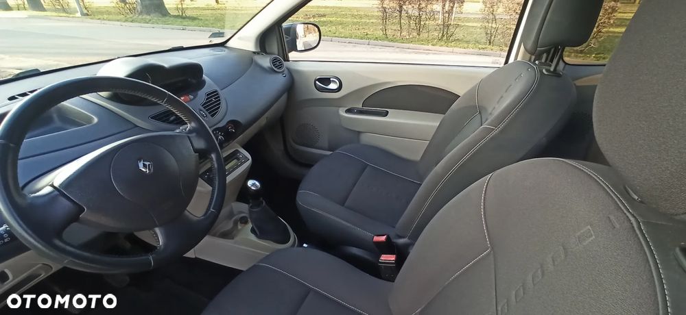 Renault Twingo 1.2 16V Night&Day - 9