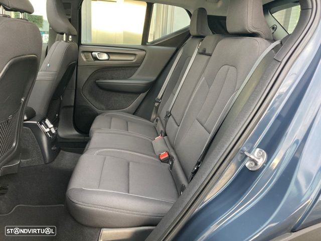 Volvo XC 40 T5 Recharge DKG Essential - 32