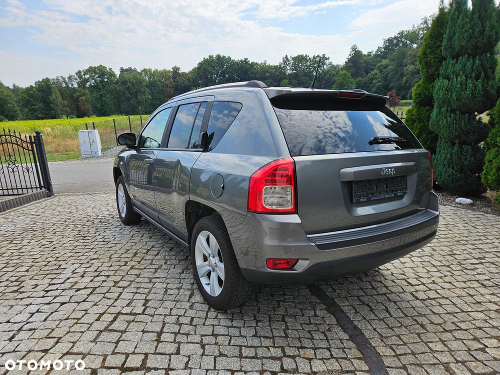 Jeep Compass 2.0I 4x2 Limited - 31