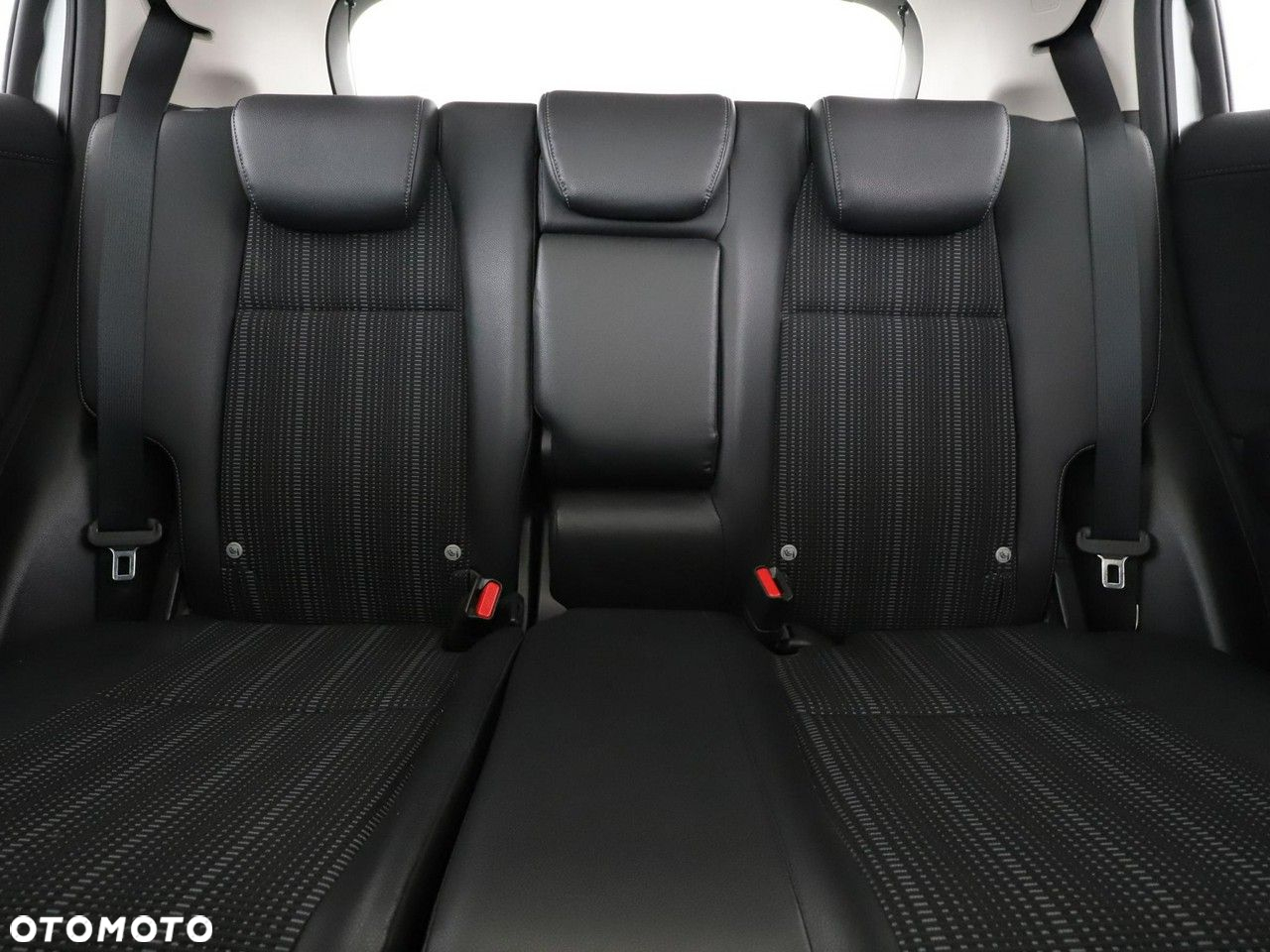 Honda HR-V 1.5 i-VTEC CVT Executive - 18