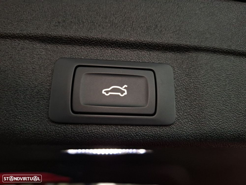 Audi A5 Avant TDI S line Tech - 27