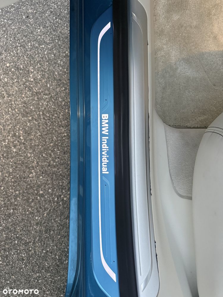 BMW Seria 7 750Li - 10
