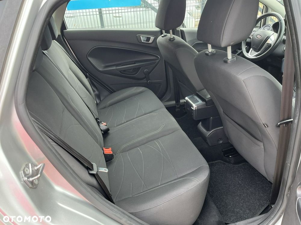 Ford Fiesta - 18