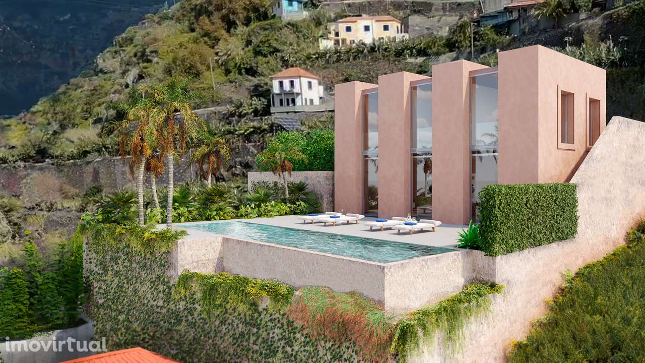 Casa / Moradia independente à venda em Ponta do Sol - Vila - Grande imagem: 2/14