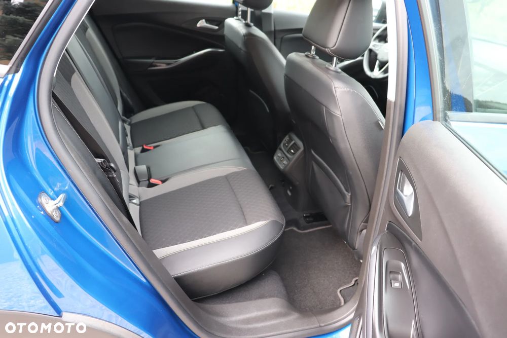 Opel Grandland X 1.5 D Start/Stop Color Line - 28