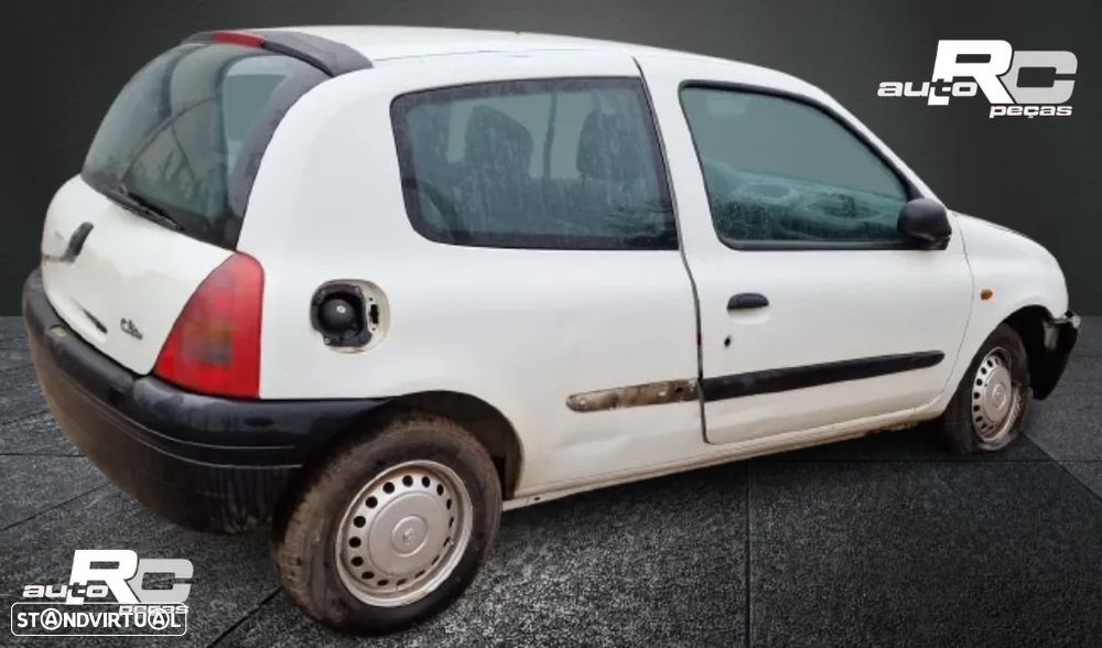 Renault Clio II para peças - 4