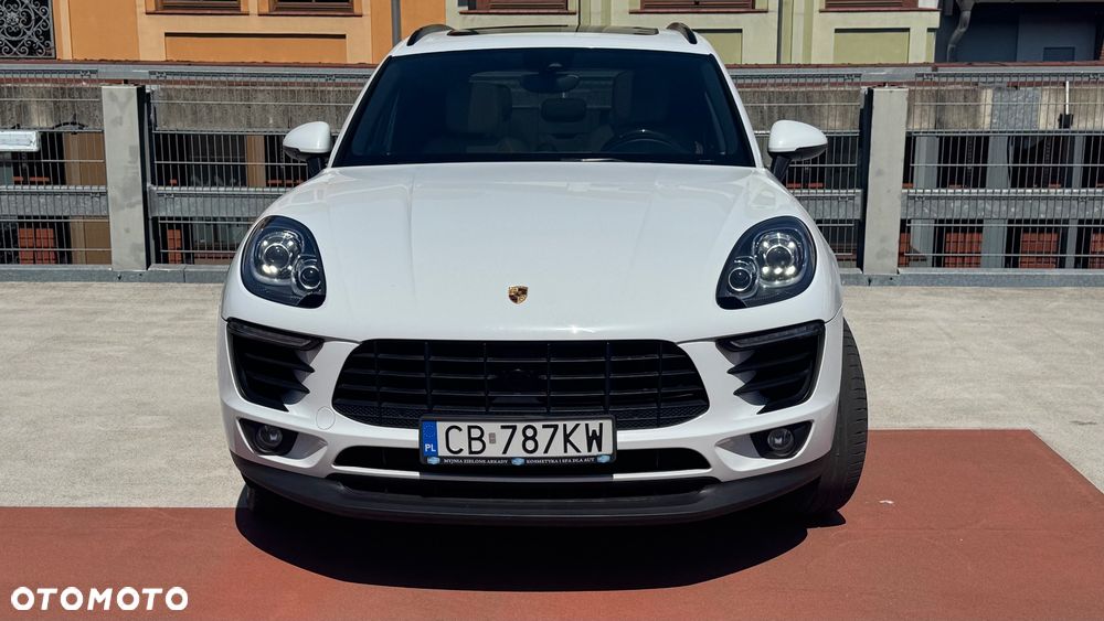 Porsche Macan Standard - 4