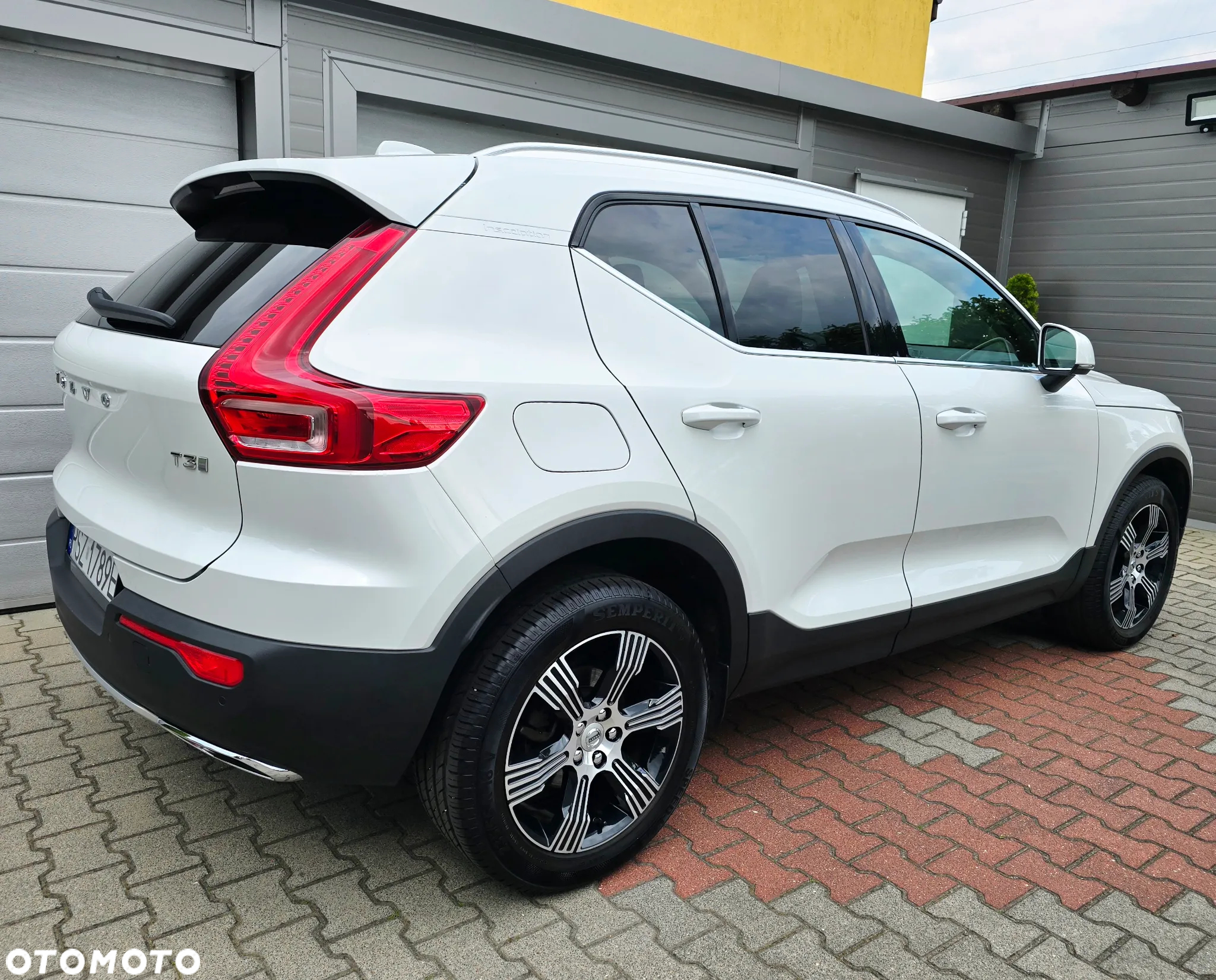 Volvo XC 40 T3 Inscription - 10