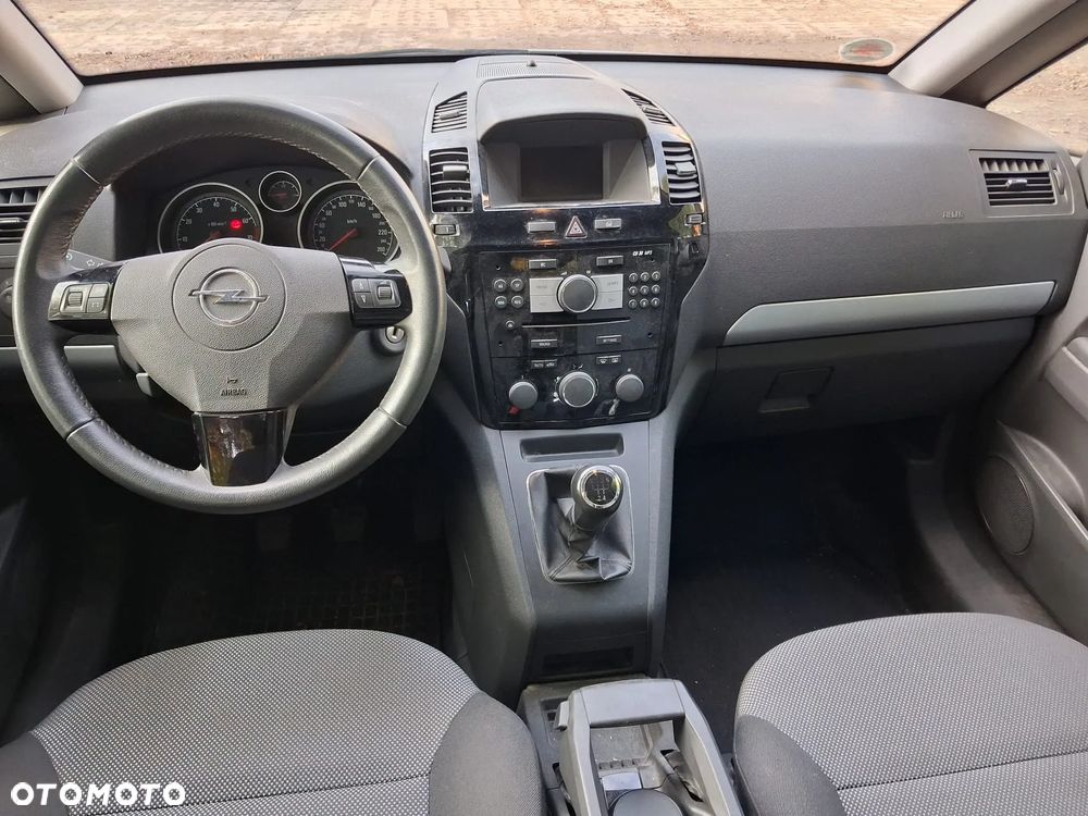 Opel Zafira 1.8 Cosmo - 5