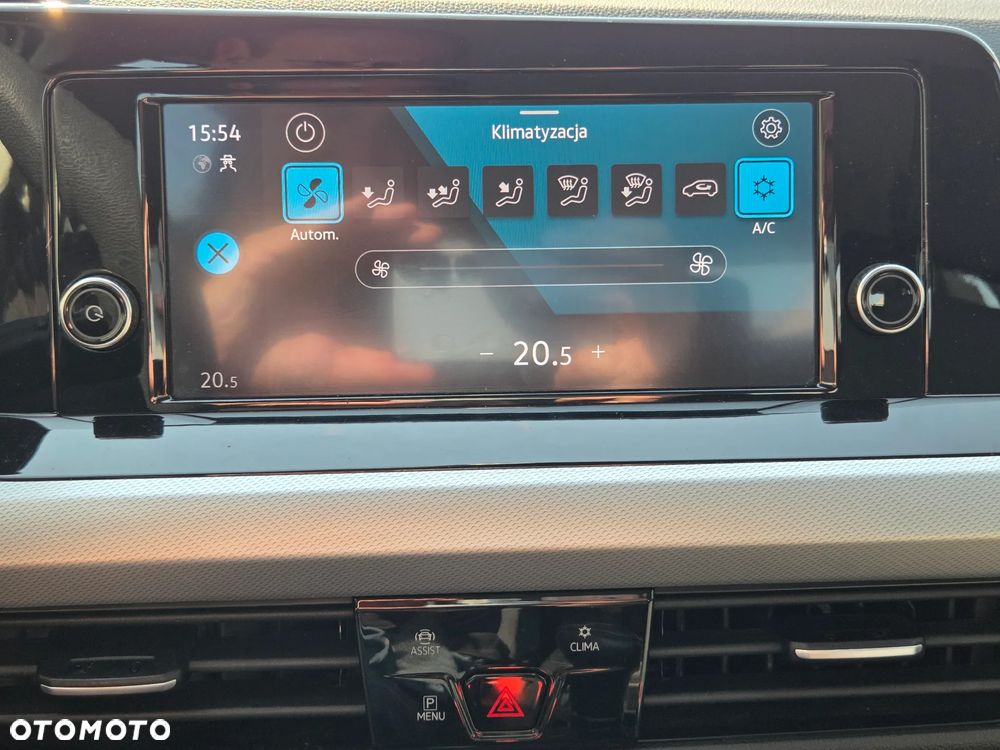 Volkswagen Golf 1.0 TSI Life - 23