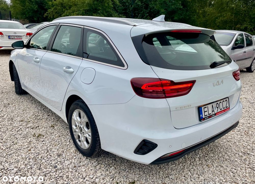 Kia Ceed 1.6 CRDi (48V Mild-Hybrid) Platinum - 8