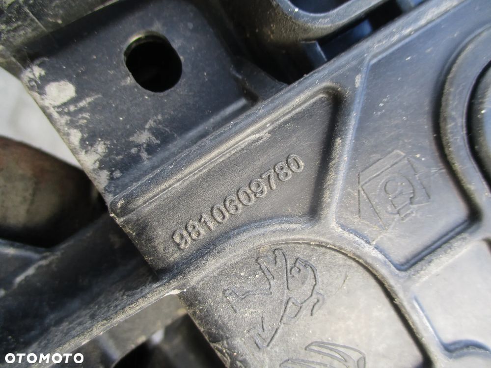 PEUGEOT 3008 II 5008 II 1.5- 1.6 blue HDIZBIORNIK ADBLUE POMPA 9810609780 - 2