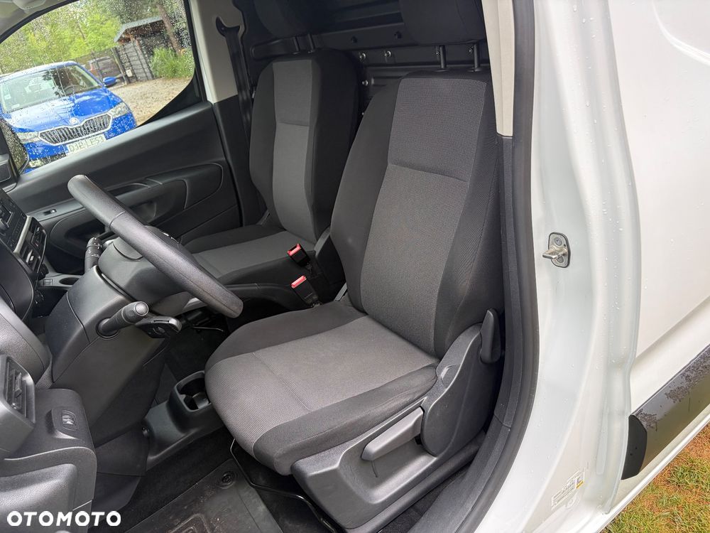 Toyota PROACE CITY - 21