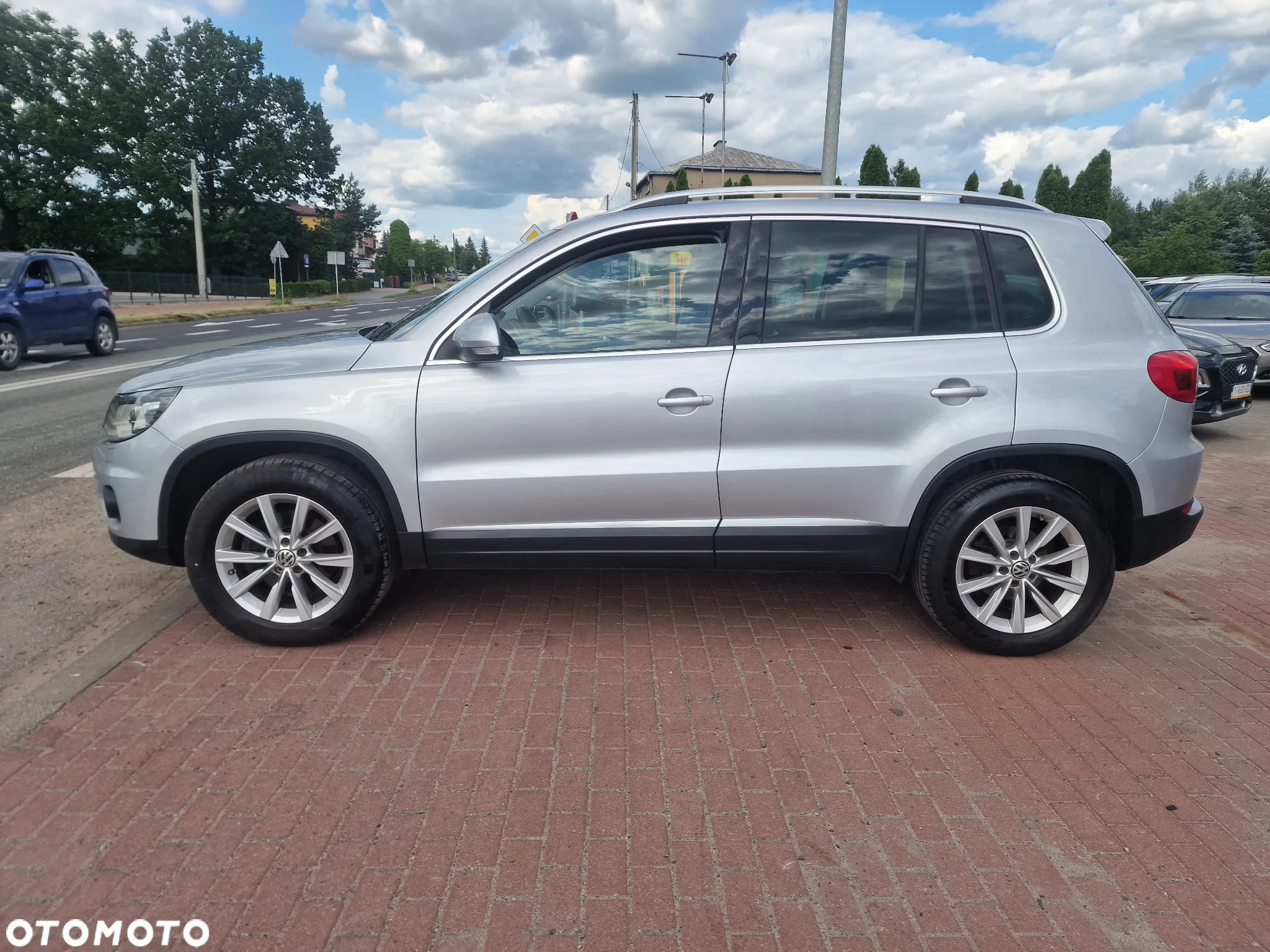 Volkswagen Tiguan 2.0 TSI 4Motion BlueMotion Technology Comfortline - 8