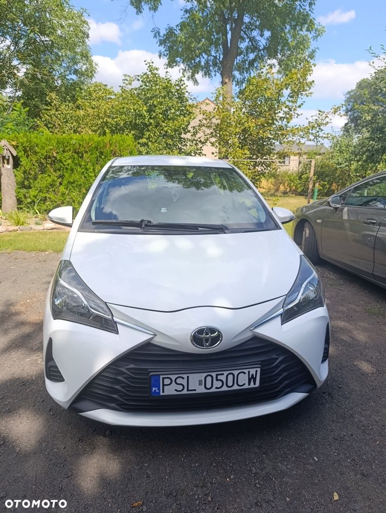 Toyota Yaris - 1