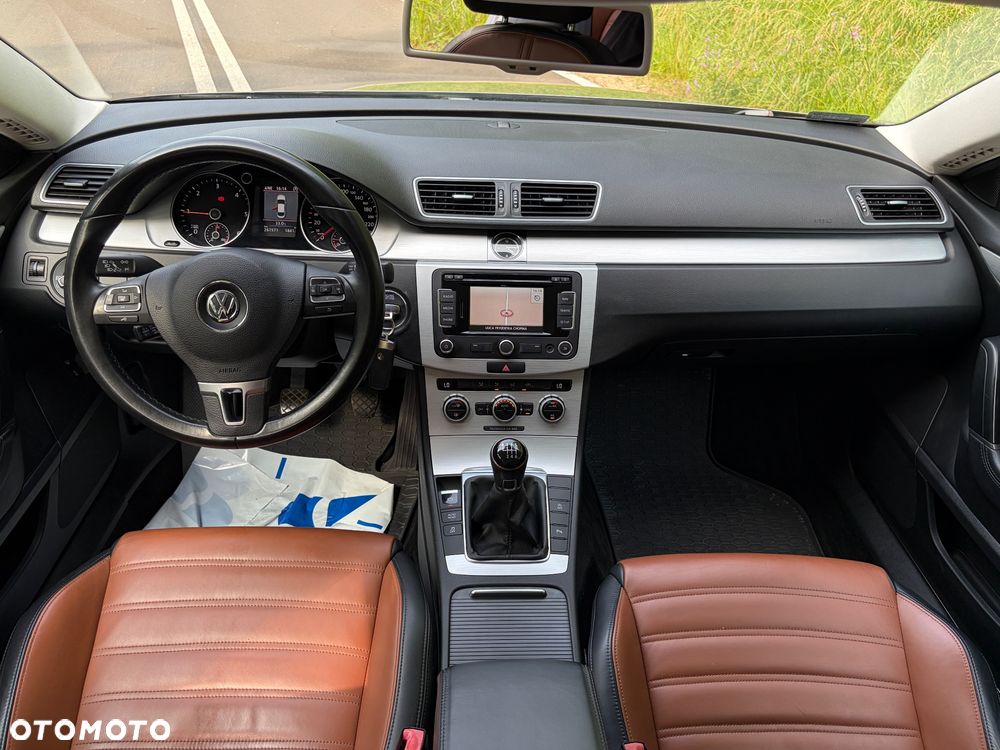 Volkswagen CC 2.0 TDI DPF BMT - 9