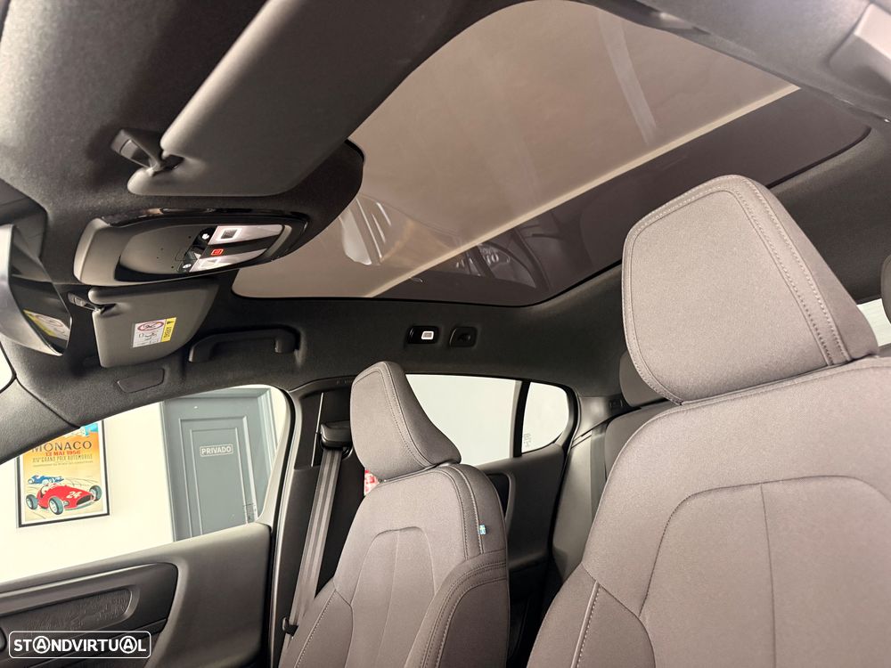 Volvo C40 Recharge Single Motor Plus - 32