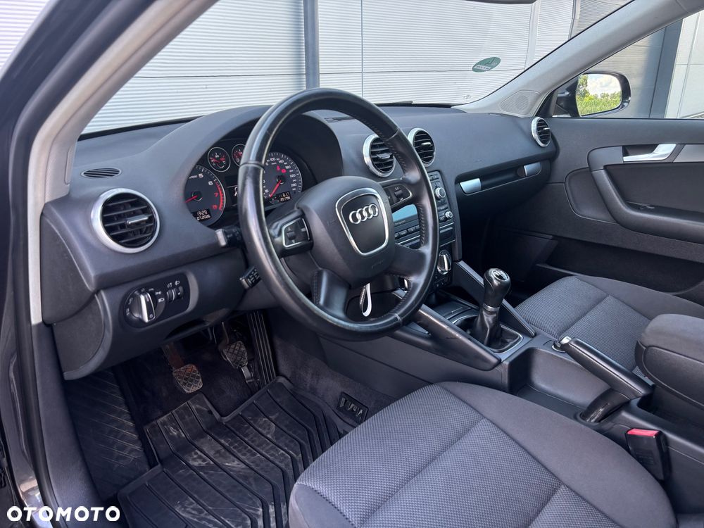 Audi A3 Sportback 1.4T FSI Ambiente - 17