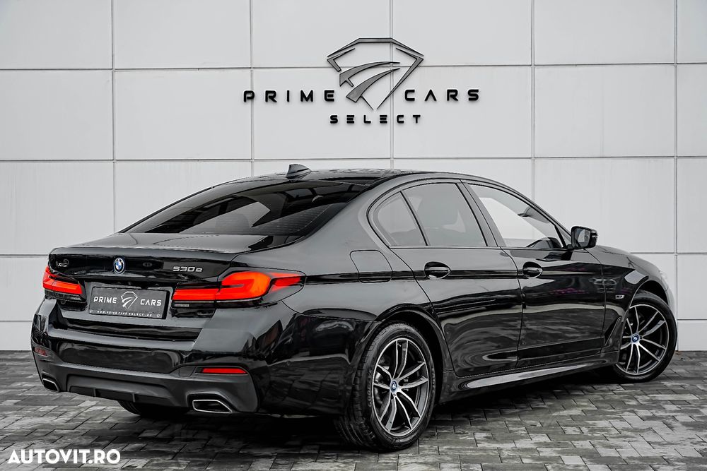 BMW Seria 5 530e xDrive Aut. - 2