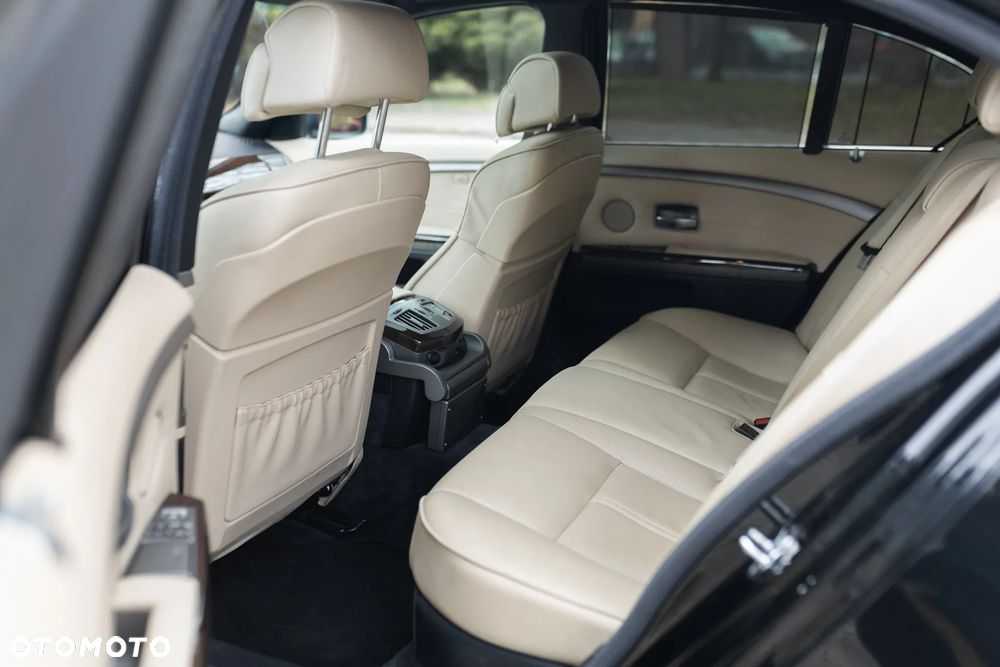 BMW-ALPINA B7 Switch-Tronic - 26