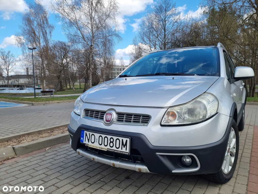 Fiat Sedici 1.6 16V 4x2 Emotion - 2