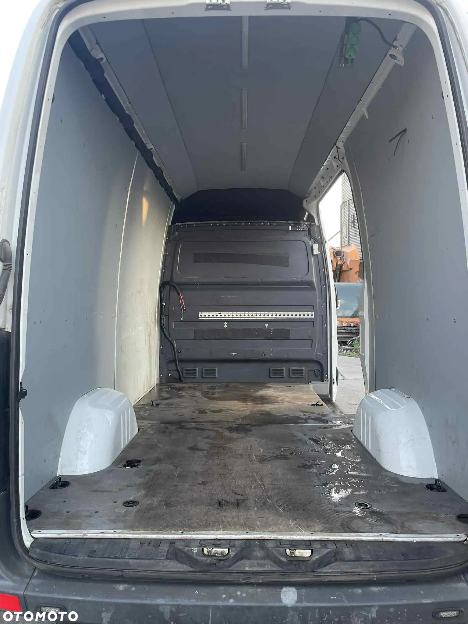 Mercedes-Benz Sprinter 316 - 13