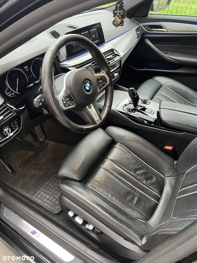 BMW Seria 5 540i xDrive M Sport sport - 11