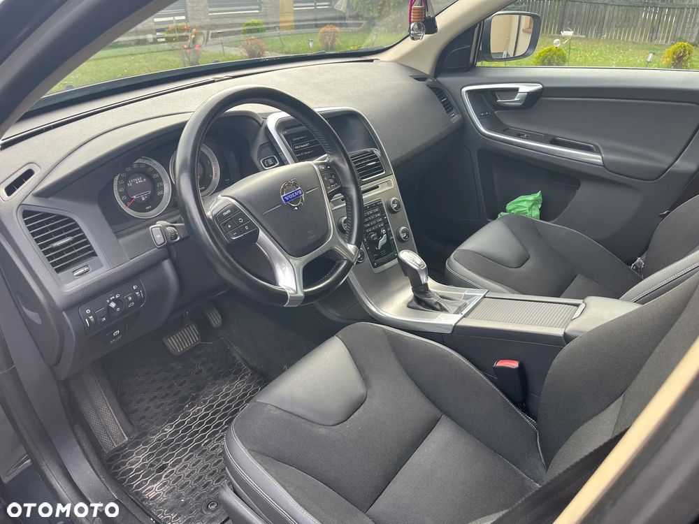 Volvo XC 60 D4 Geartronic Momentum - 7