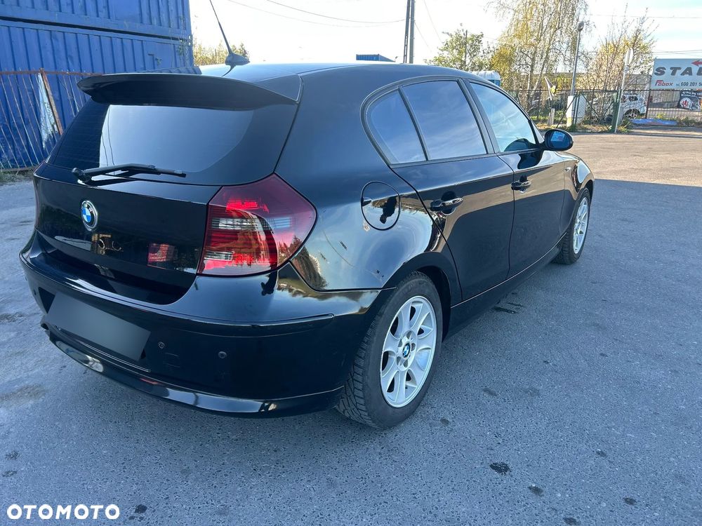 BMW Seria 1 116i - 1