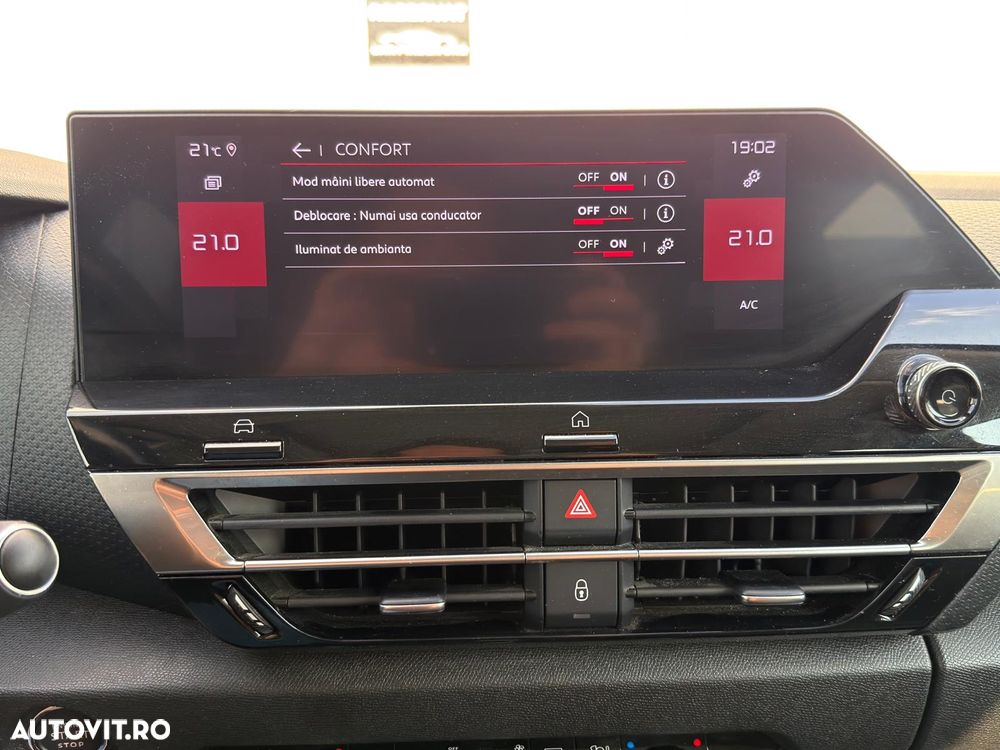 Citroën C4 PureTech 155 Stop&Start EAT8 SHINE - 16