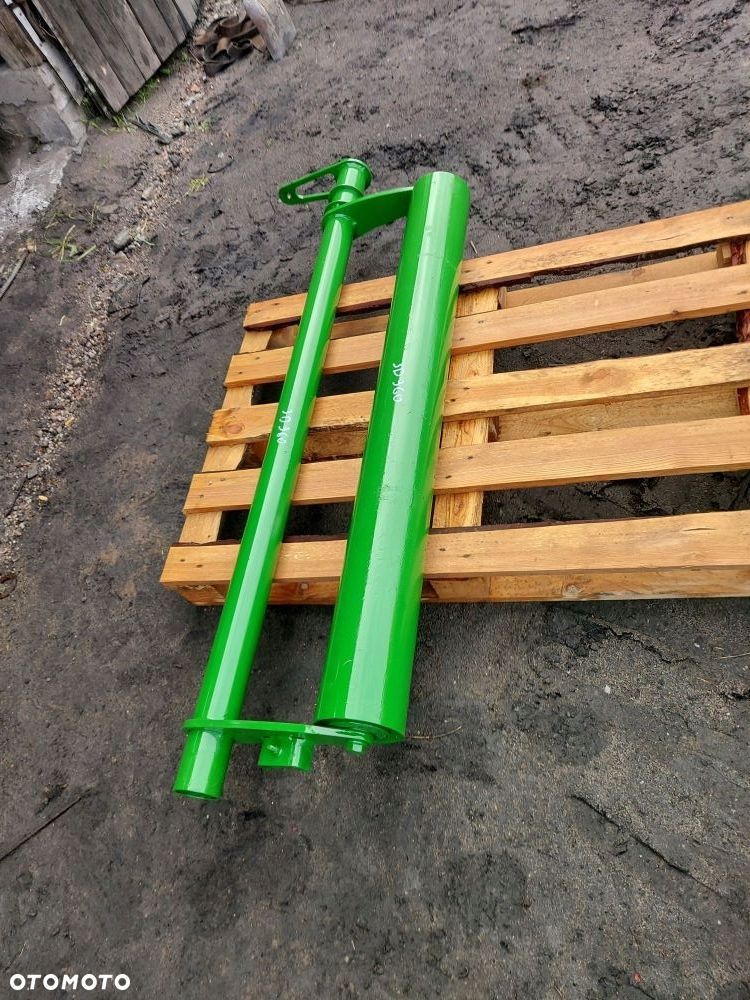 WAŁEK  RAMIĘ PRASA JOHN DEERE 960 2012R