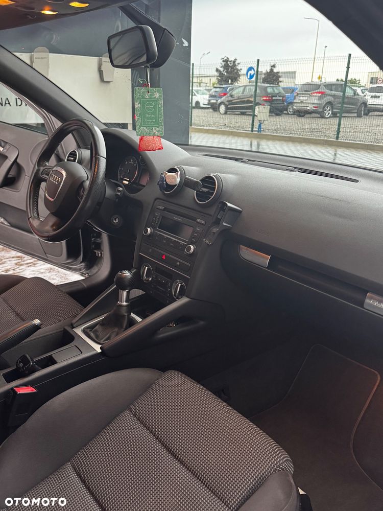Audi A3 Sportback 2.0 TDI DPF Attraction - 11