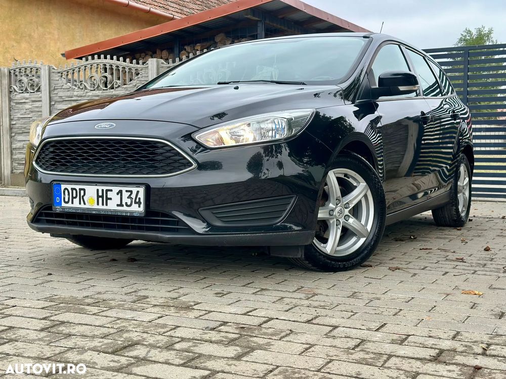 Ford Focus - 12