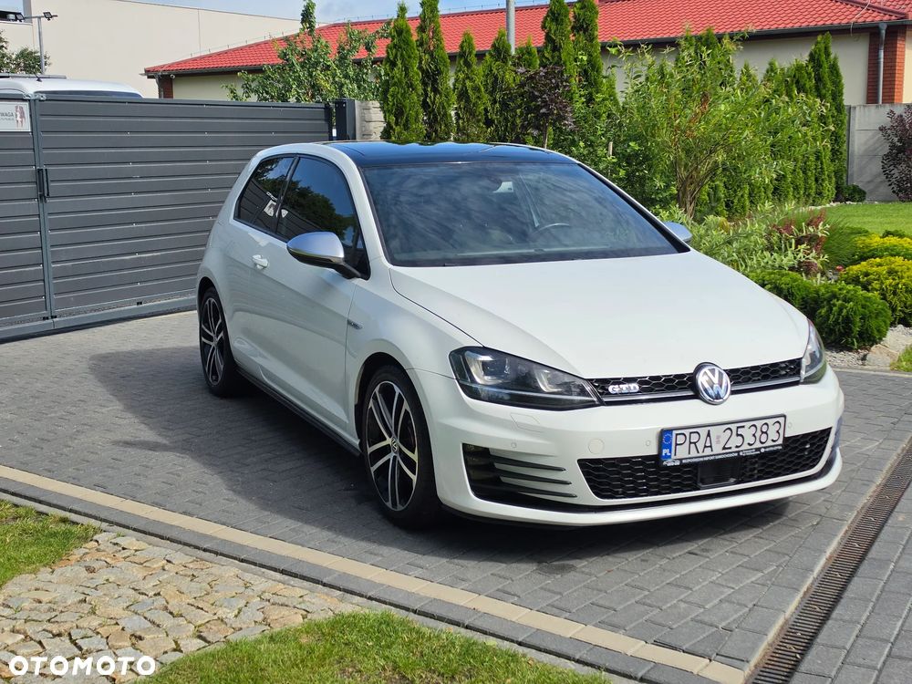 Volkswagen Golf 2.0 TDI BMT GTD DSG - 4