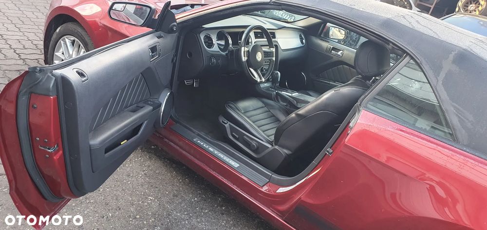 Ford Mustang 3.7 V6 Premium - 17