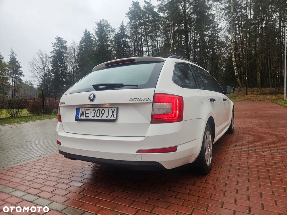 Skoda Octavia 1.6 TDI Active - 12