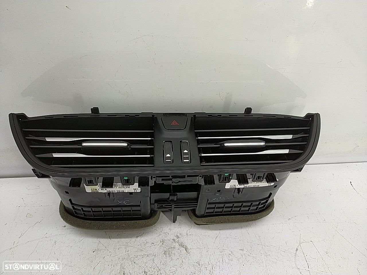 Saida Ar Central / Difusor Ford Focus Iv Turnier (Hp) - 2