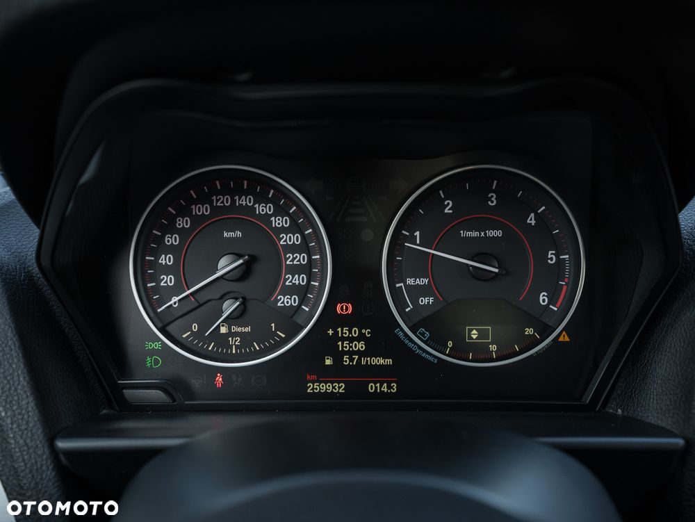 BMW Seria 1 120d Sport Line - 22