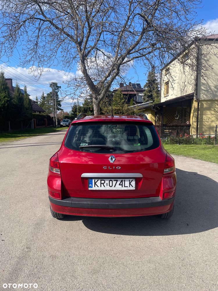 Renault Clio - 5