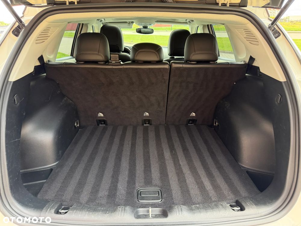 Jeep Compass - 24