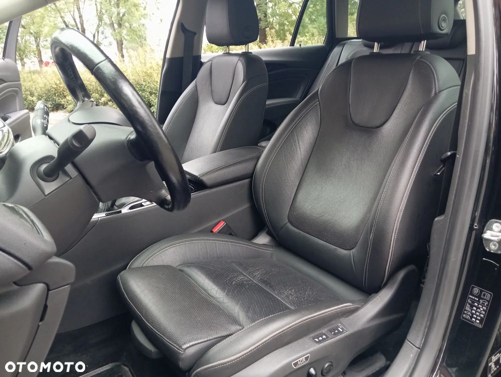 Opel Insignia Sports Tourer 2.0 Diesel 4x4 Business Innovation - 14