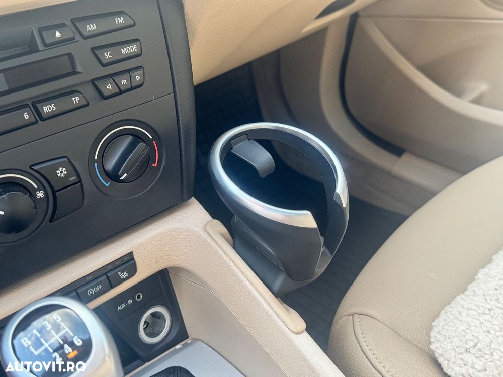 BMW X1 xDrive18d - 14